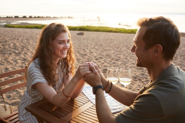romantic-date-outdoors-2023-11-27-05-37-11-utc (1)